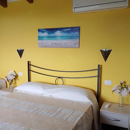 Gli Olivastri Con Piscina,Solarium, Vista Mare ,Sole -Mare E Tanta Natura ,Climatizzatore,Wifi 아글리엔투 외부 사진