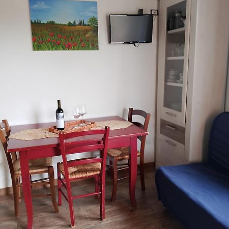 Gli Olivastri Con Piscina,Solarium, Vista Mare ,Sole -Mare E Tanta Natura ,Climatizzatore,Wifi 아글리엔투 외부 사진